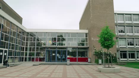 exterior of a modern building with glass facade, possibly rijswijks museum