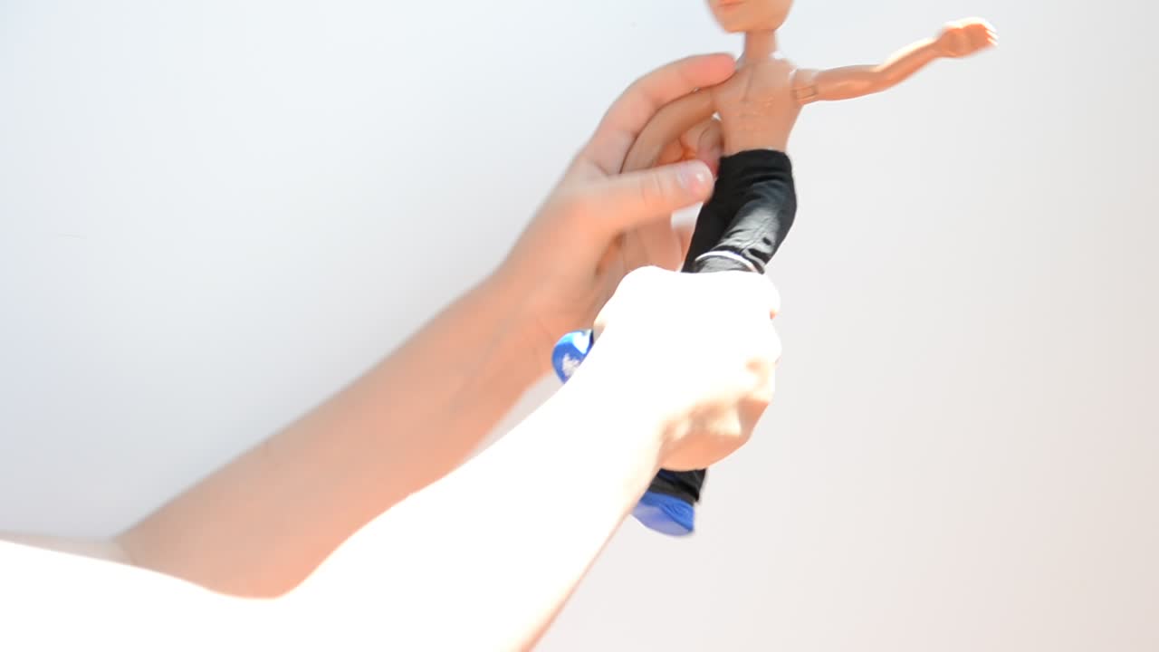 Danza della bambola