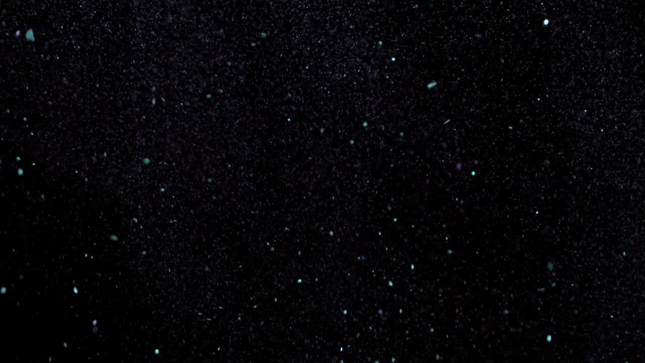 brillo realista explotando sobre un fondo negro