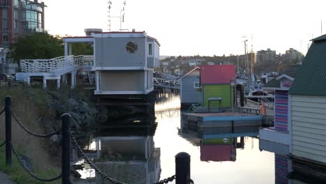 pan of restaurants at fishermans wharf