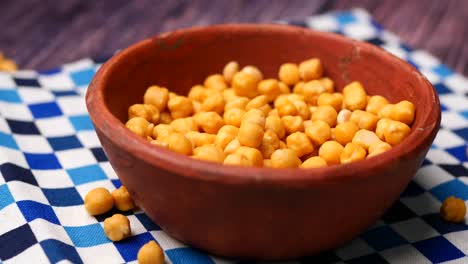 roasted chickpeas in a bowl