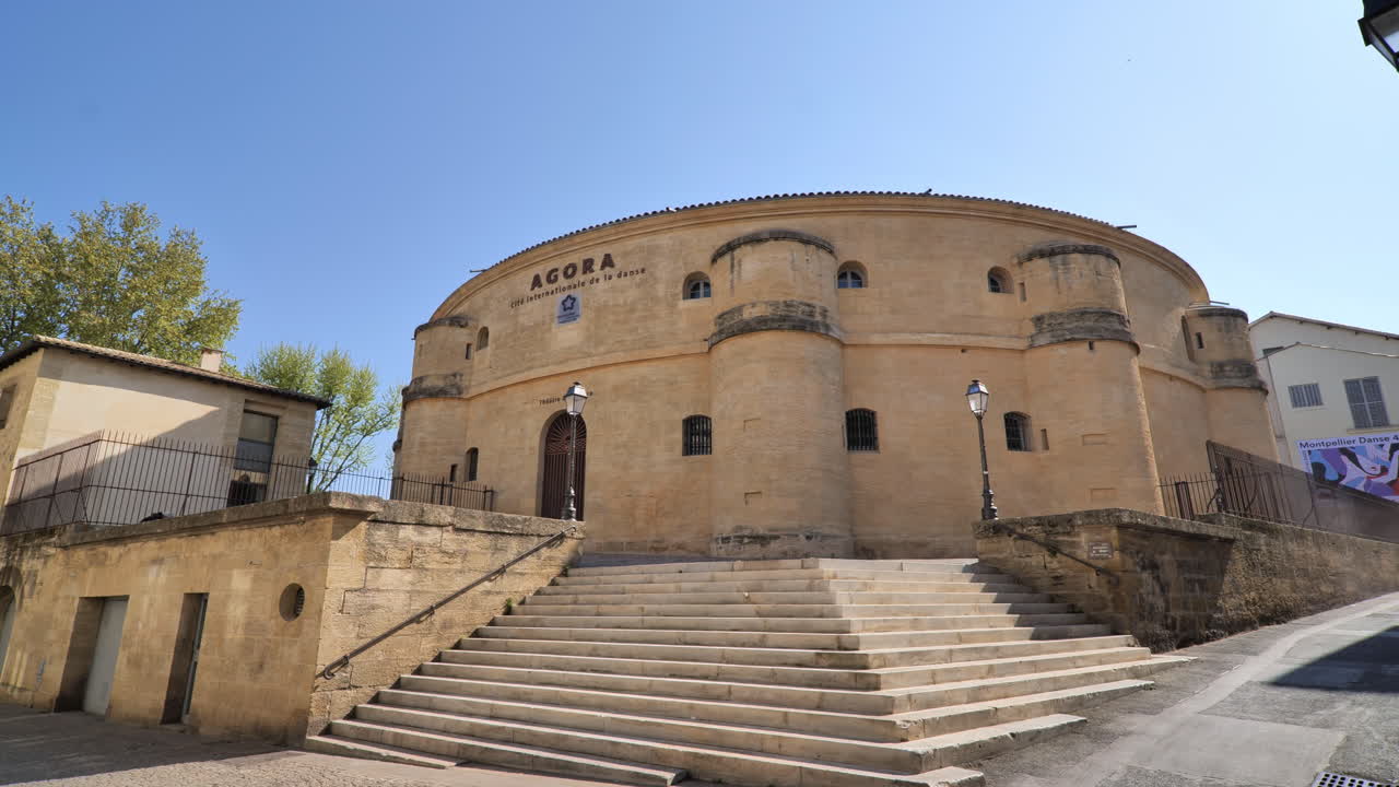 댄스 아카데미 몽펠리에 (sunny day france)