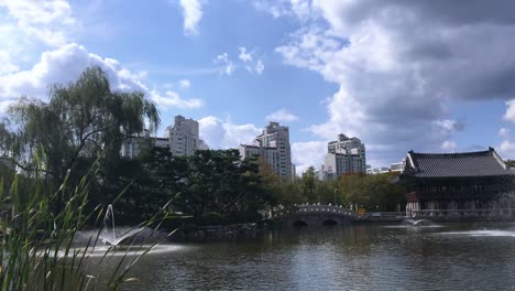 paisaje urbano de seongnam visto desde el parque central de bundang, seongnam, bundang, gyeonggi-do, corea del sur