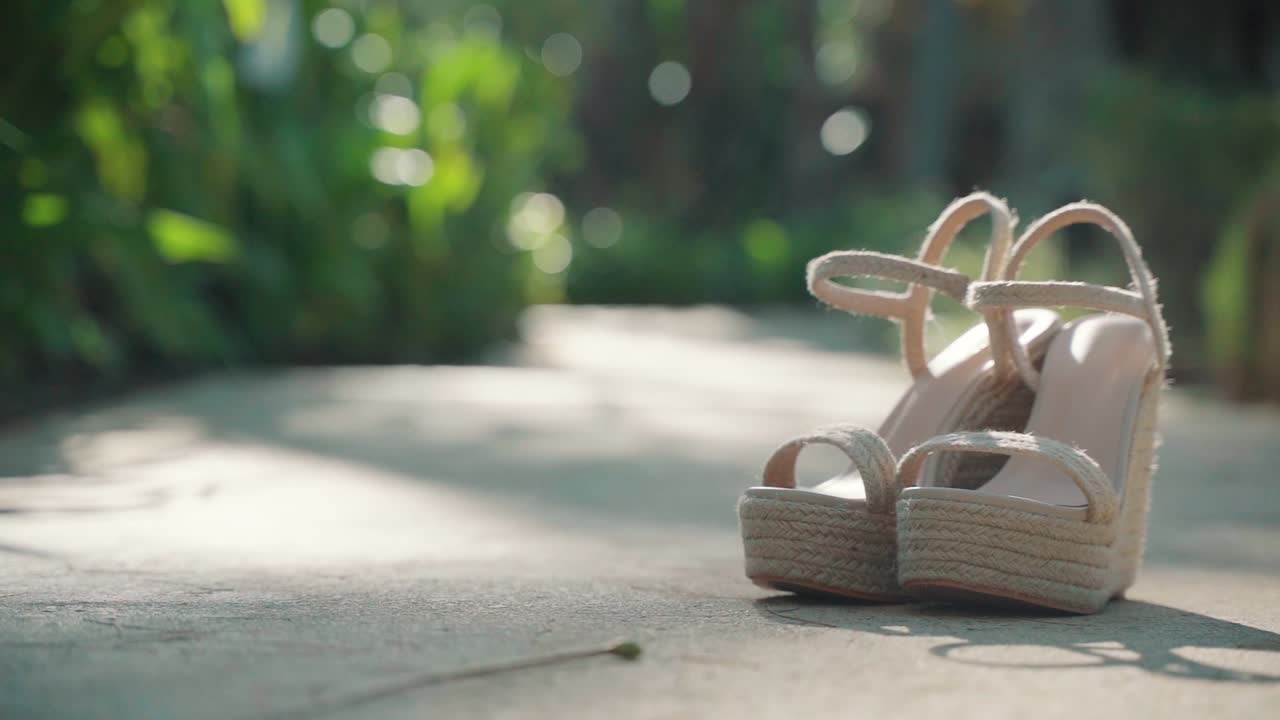 한  ⁇ 의 여성 결혼 신발의 클로즈업