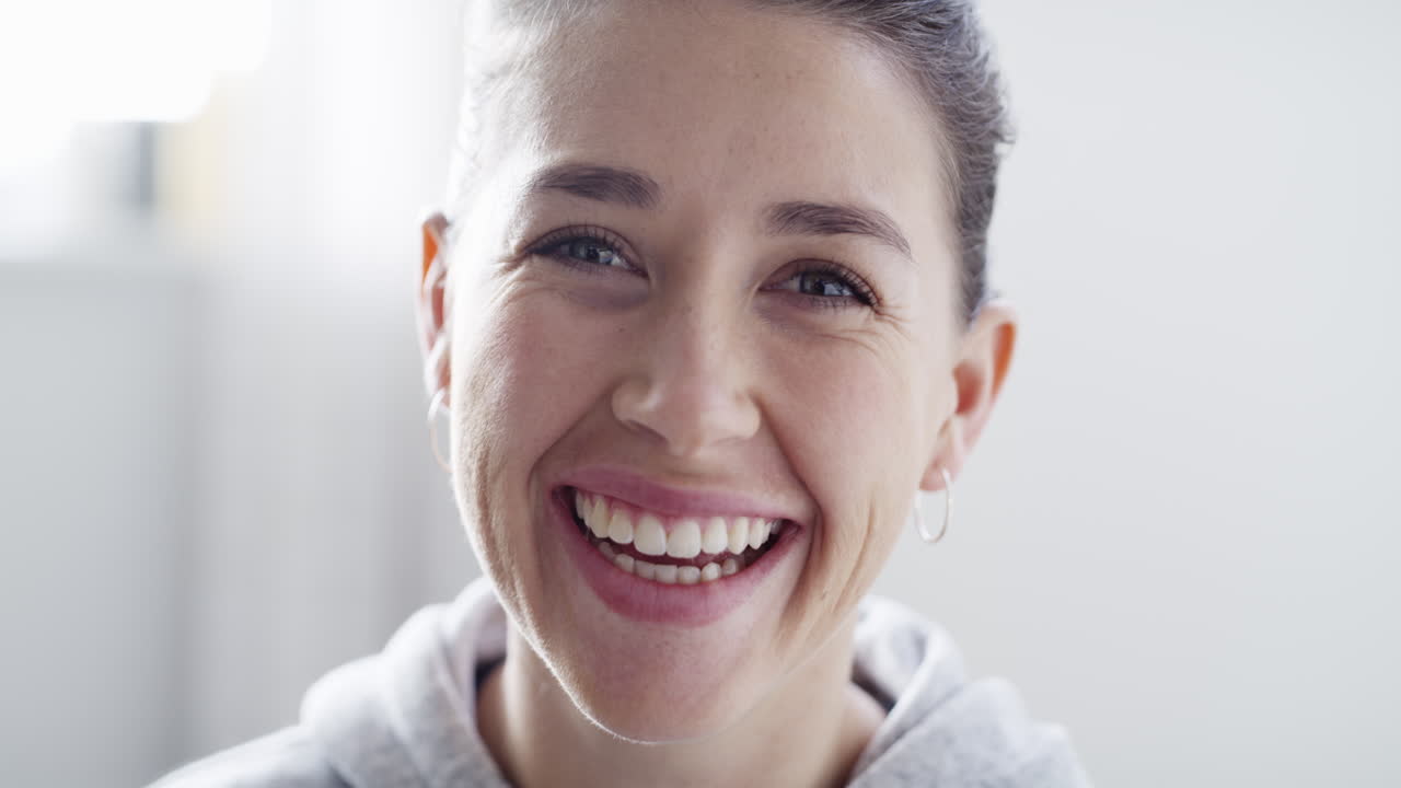 mantente esperanzado y la felicidad vendrá a ti.