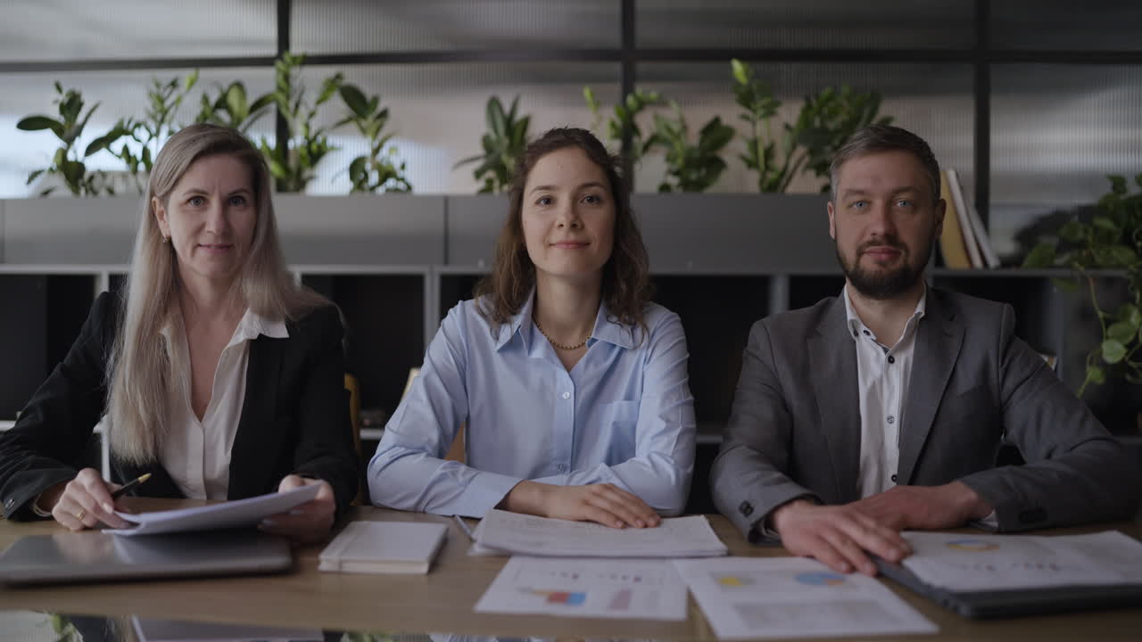 reunión del equipo de negocios