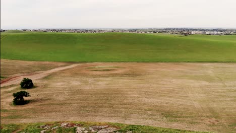 Transition-from-rural-to-suburban-in-California's-central-valley