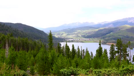 static video of sapphire point overlook dillon reservoir in breckenridge, colorado