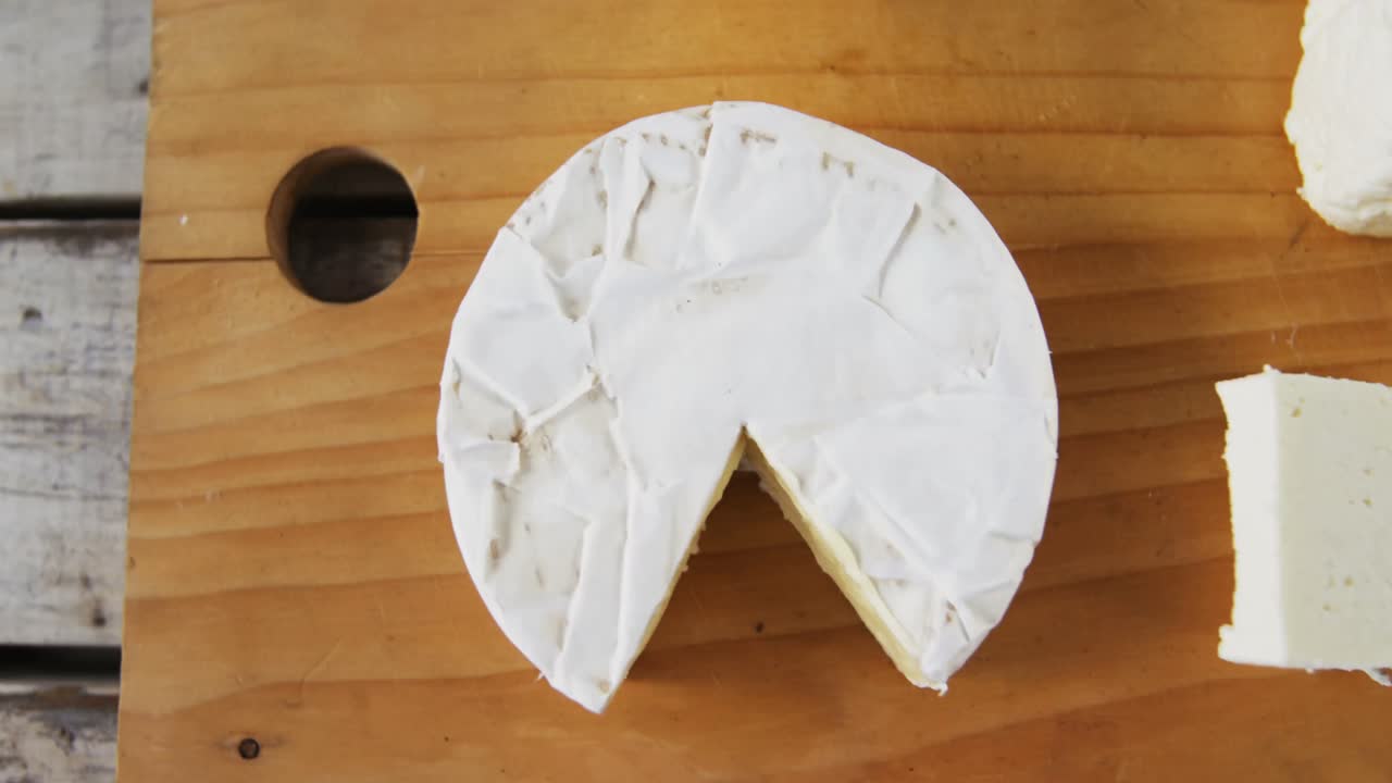 다양한 종류의 치즈