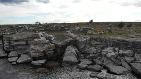 Dramatic-Gotland-Coastline,-Asunden-Nature-Reserve