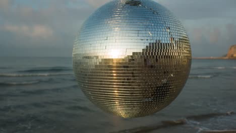 Stranddiscoball7