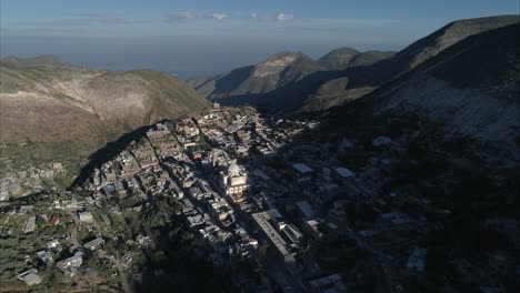 Aerial-drone-shot-of-the-ghost-town-Real-de-Catorce,-San-Luis-Potosi-Mexico