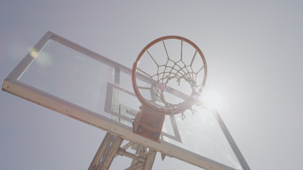 좋은 것은 그것을 위해 일하는 사람들에게옵니다.