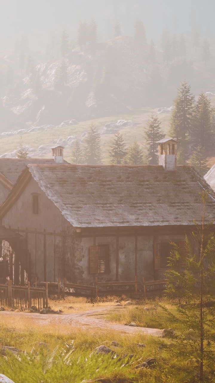 el pueblo de la montaña de la niebla.