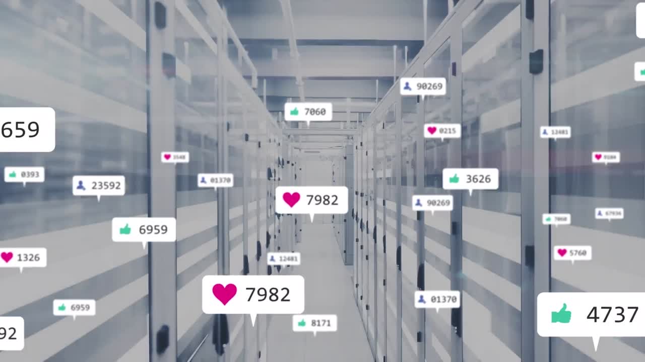 컴퓨터 서버를 통해 소셜 미디어 아이콘과 숫자의 애니메이션