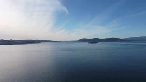 Aerial-Static-Footage-of-the-Ocean-Around-Treasure-Island