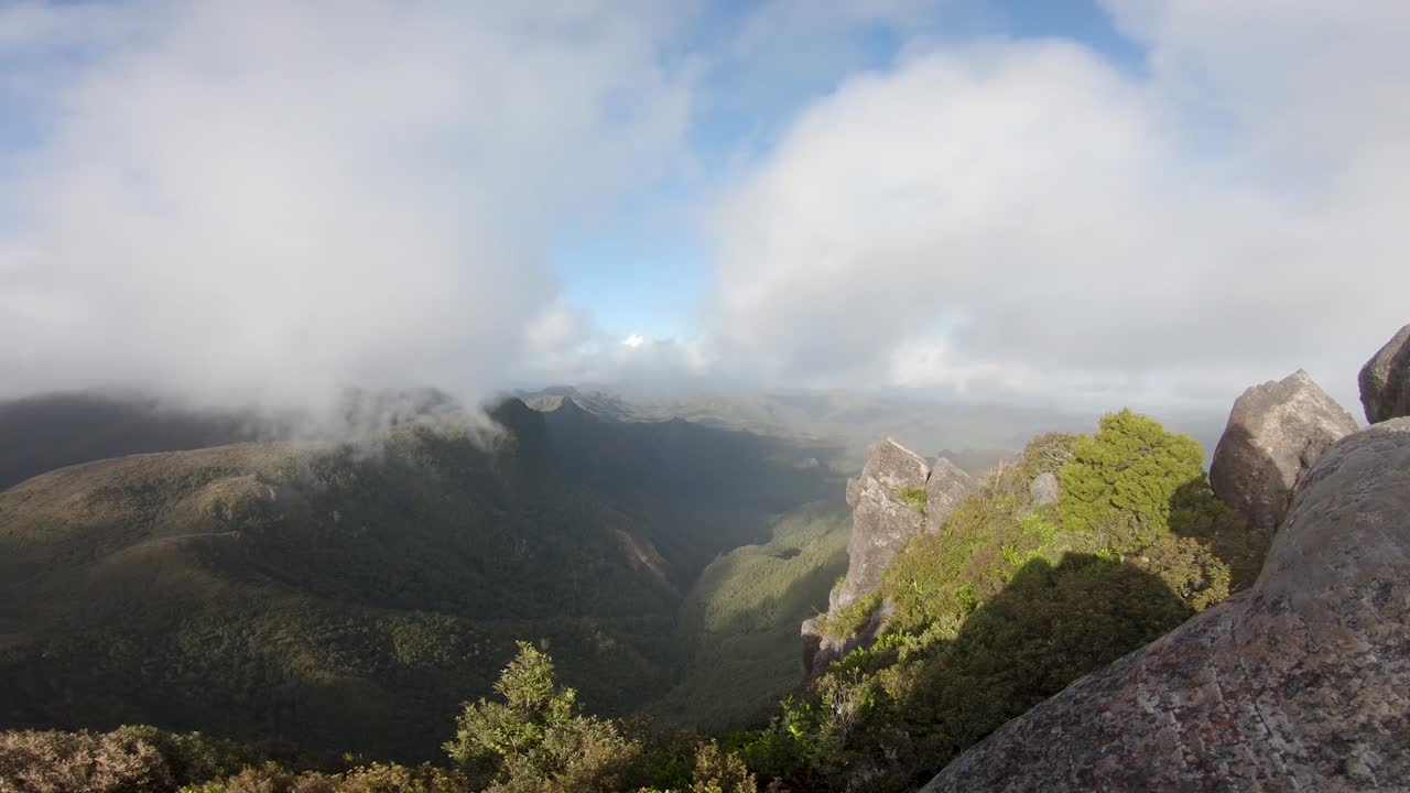 la cumbre de los pináculos, coromandel, nueva zelanda