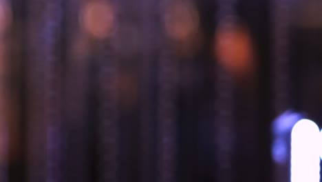 luces de funcionamiento en la tira de led. iluminación abstracta en movimiento. tecnología moderna