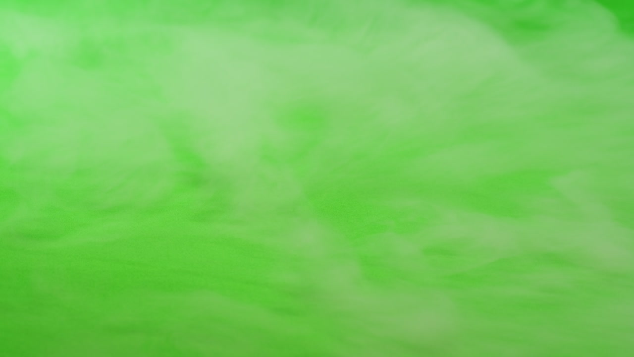 humo blanco en la pantalla verde