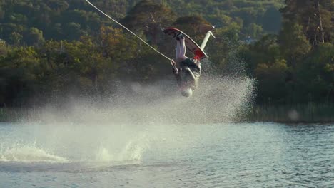 Increíble-Silla-De-Aire-Sky-Ski-Backflip-En-Cámara-Lenta