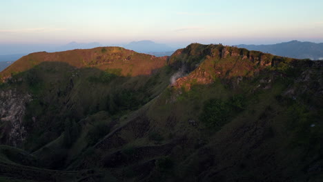 mount batur sunrise pullback bali indonesia