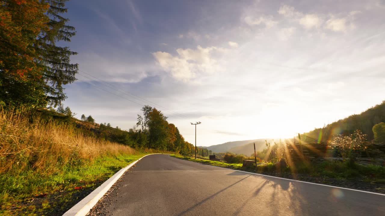 2022년 11월 튀링겐에서 panasonic s1, ronin rs3 pro 및 tilta float를 사용하여 촬영한 4k 영상