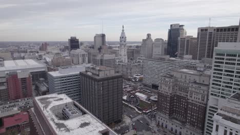 philadelphia drone shot - flying over city with cars driving by