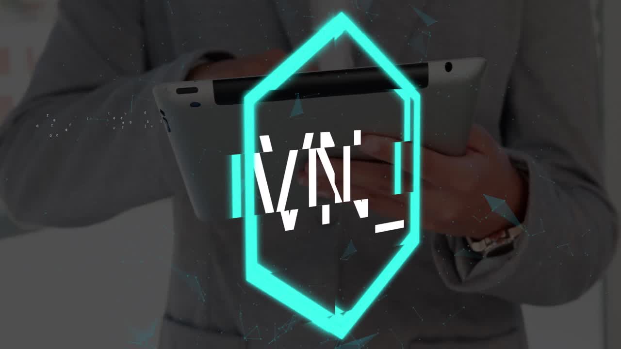 animación de texto nft y procesamiento de datos sobre empresario caucásico usando tableta