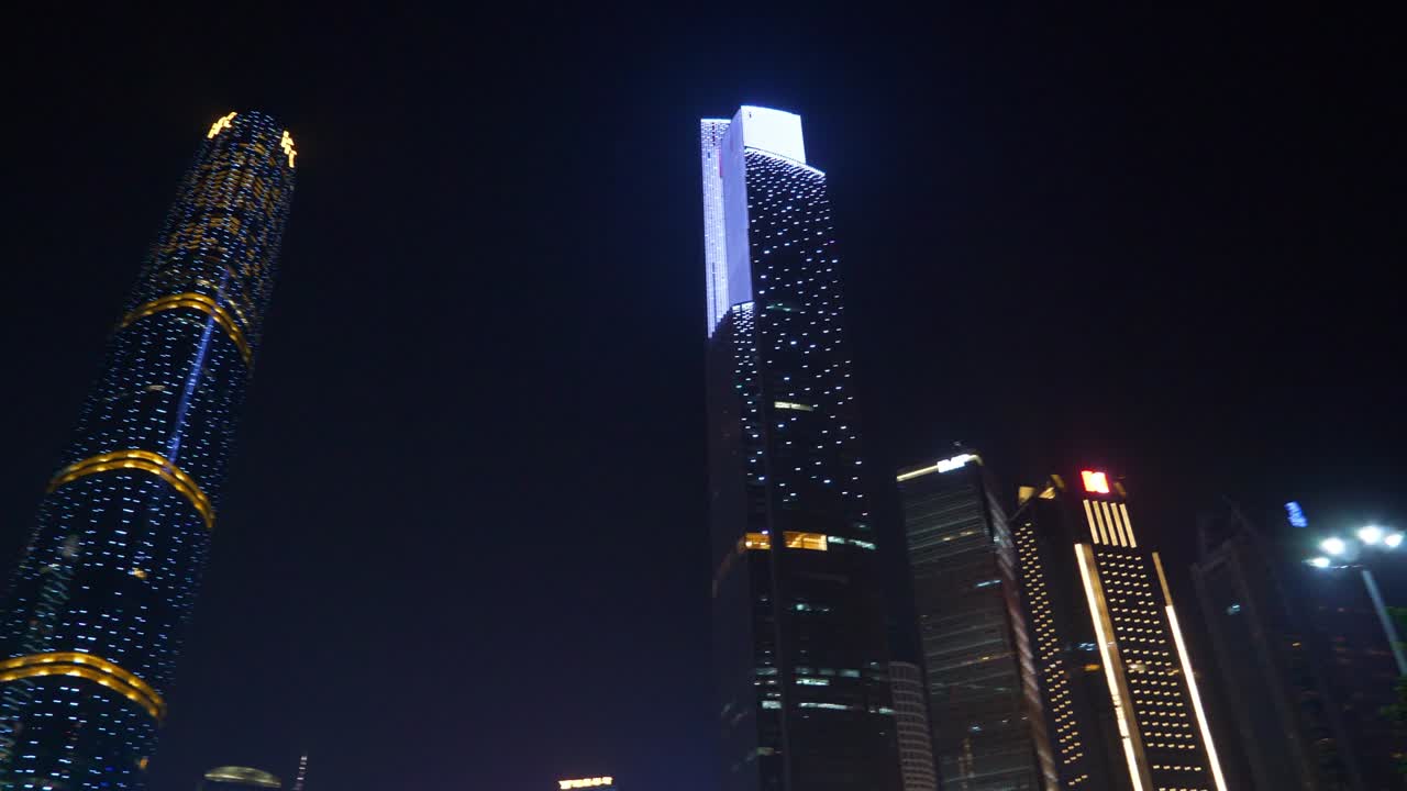 hora de la noche ciudad de guangzhou famoso centro megatall panorama 4k china