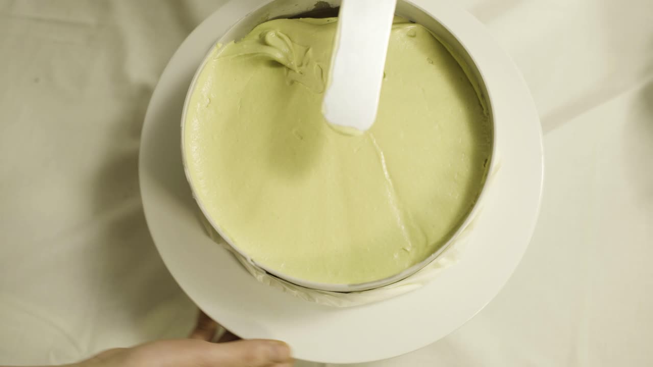 Making pistachio cakes. Quick shot