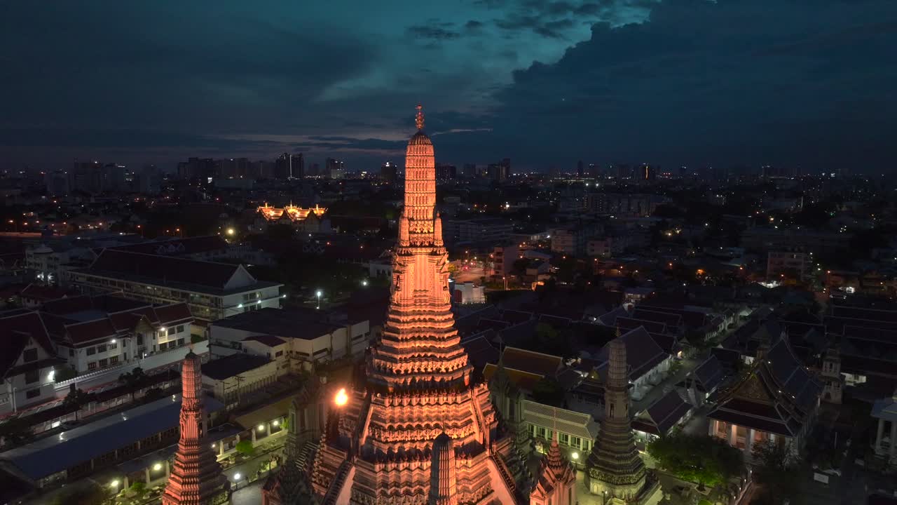 Wat Arun Temple Drone Footage