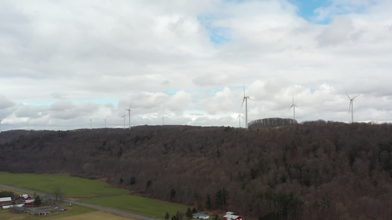 4k 공중 풍력 터빈 팬 오른쪽에서 왼쪽으로