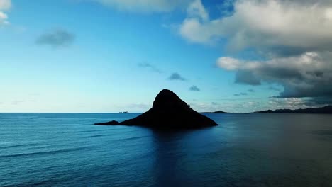 Hawaii---Heben-Sie-Vom-Strand-Von-Kualoa-Zur-Insel-Mokolii-Ab,-Teil-1