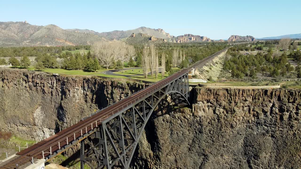 US, Oregon, Redmond, Crooked River High Bridge, 2025-04-12 - Drone view of the railroad bridge over the Crooked River at Highway 26 in spring in central Oregon
