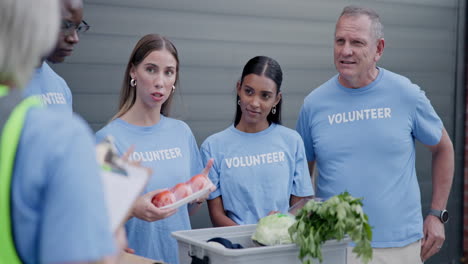 Grupo-De-Voluntarios,-Lista-De-Verificación-De-Donaciones