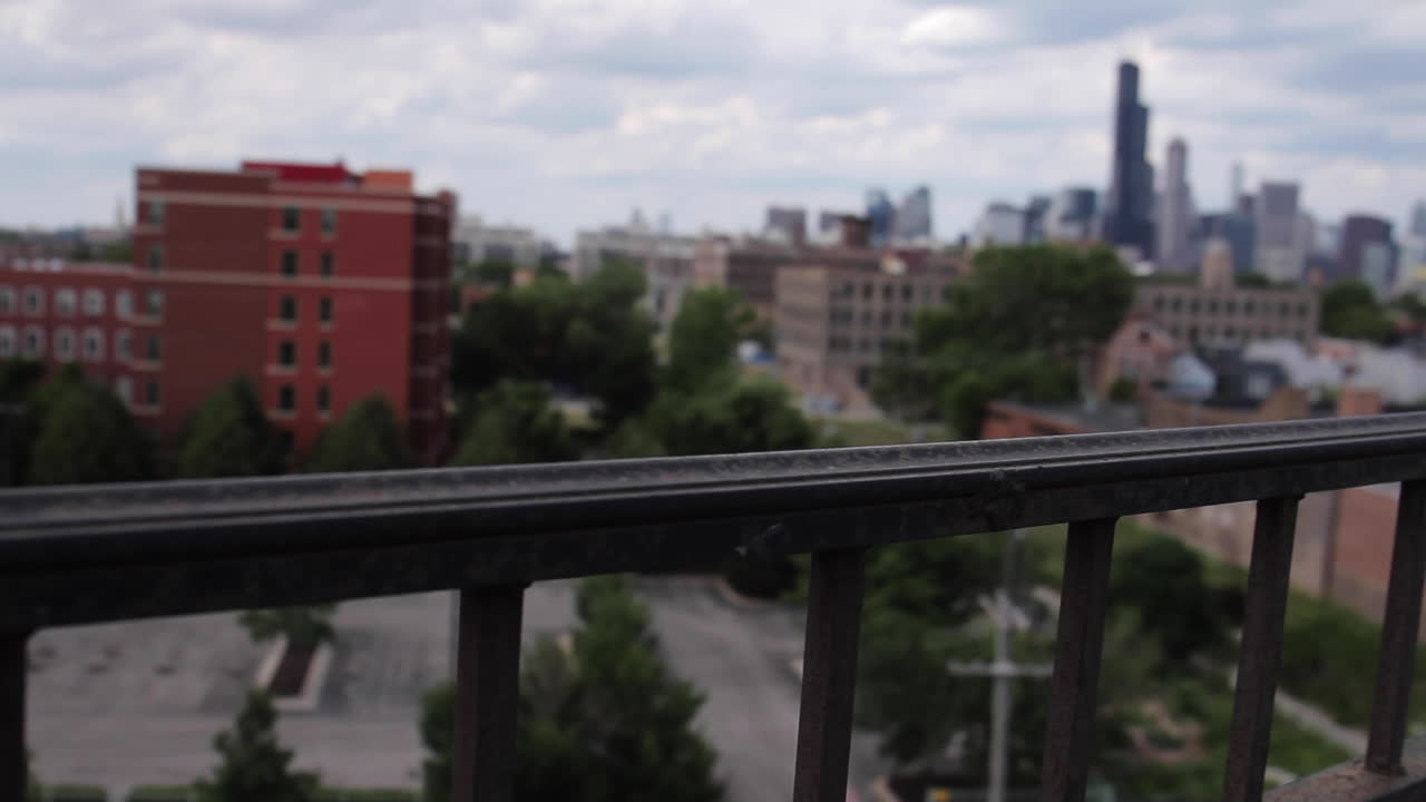 vista del paisaje urbano desde un balcón