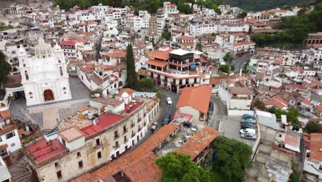 Taxco-Es-Una-Ciudad-En-El-Estado-De-Guerrero,-Famosa-Por-La-Arquitectura-Colonial-Española