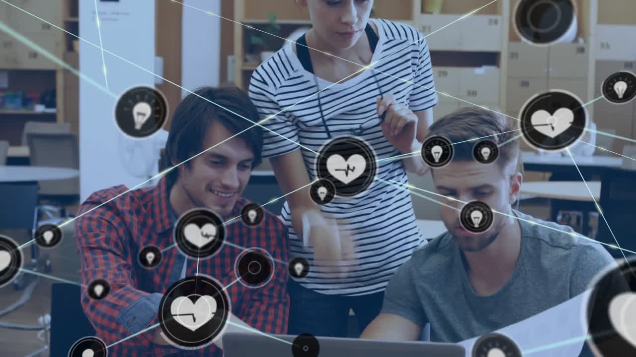 사무실의 다양한 사업가들에 대한 심장 아이콘과 연결 네트워크의 애니메이션