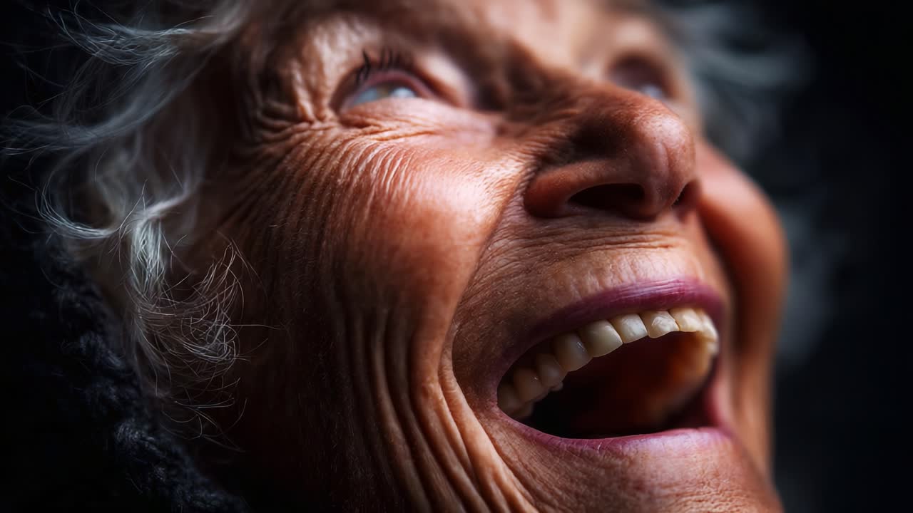 A Joyful Elderly Woman Enjoying Life: Captivating Close-ups of an Aging Face Radiating Happiness and Wisdom Through Expressive Eyes and a Warm Smile