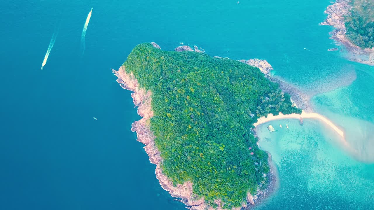 매하드 해변의 공중 드론 보기 열대 섬 목적지 북쪽 코팡안 섬 태국 만의 코마 푸시인