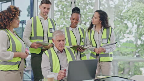 planificación, construcción y equipo en la oficina