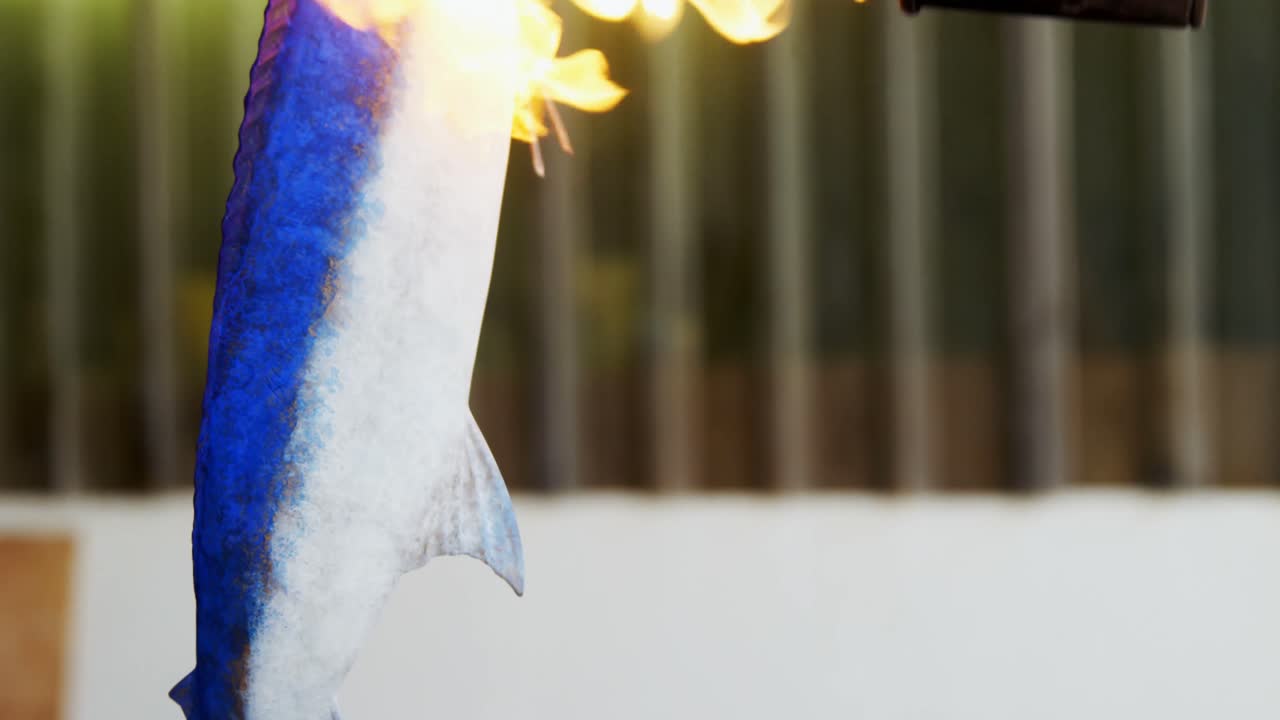 물고기 조각품 을 준비 하는 장인 4k