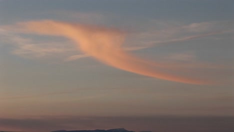 medium shot of a beautiful cloud formation