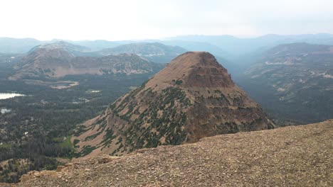 Aerial-View-of-Bald-Mountain-Peak-an-Valley-in-Uinta-Mountain-Range-and-National-Forest-in-Utah-USA,-Popular-Hiking-Trail,-Drone-Shot