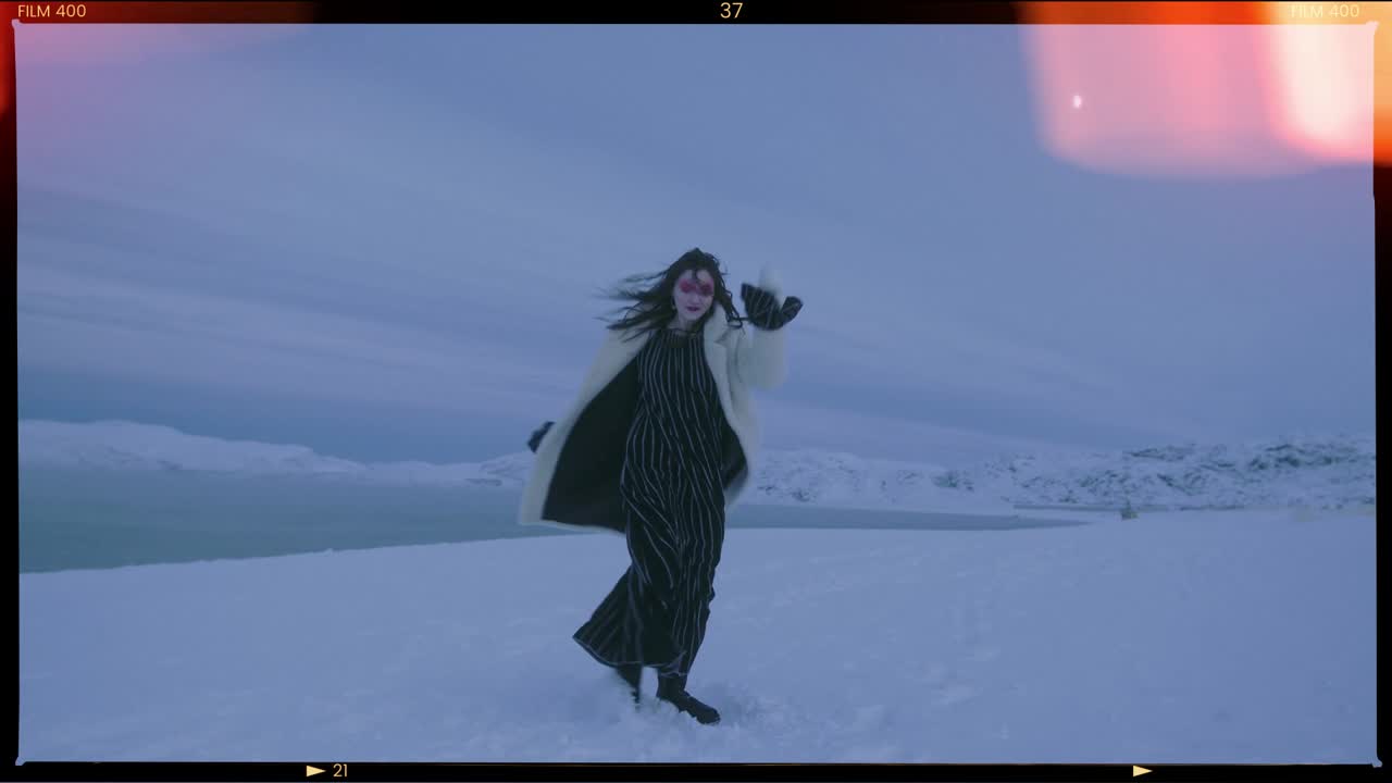 Full Screen Film Frames 03