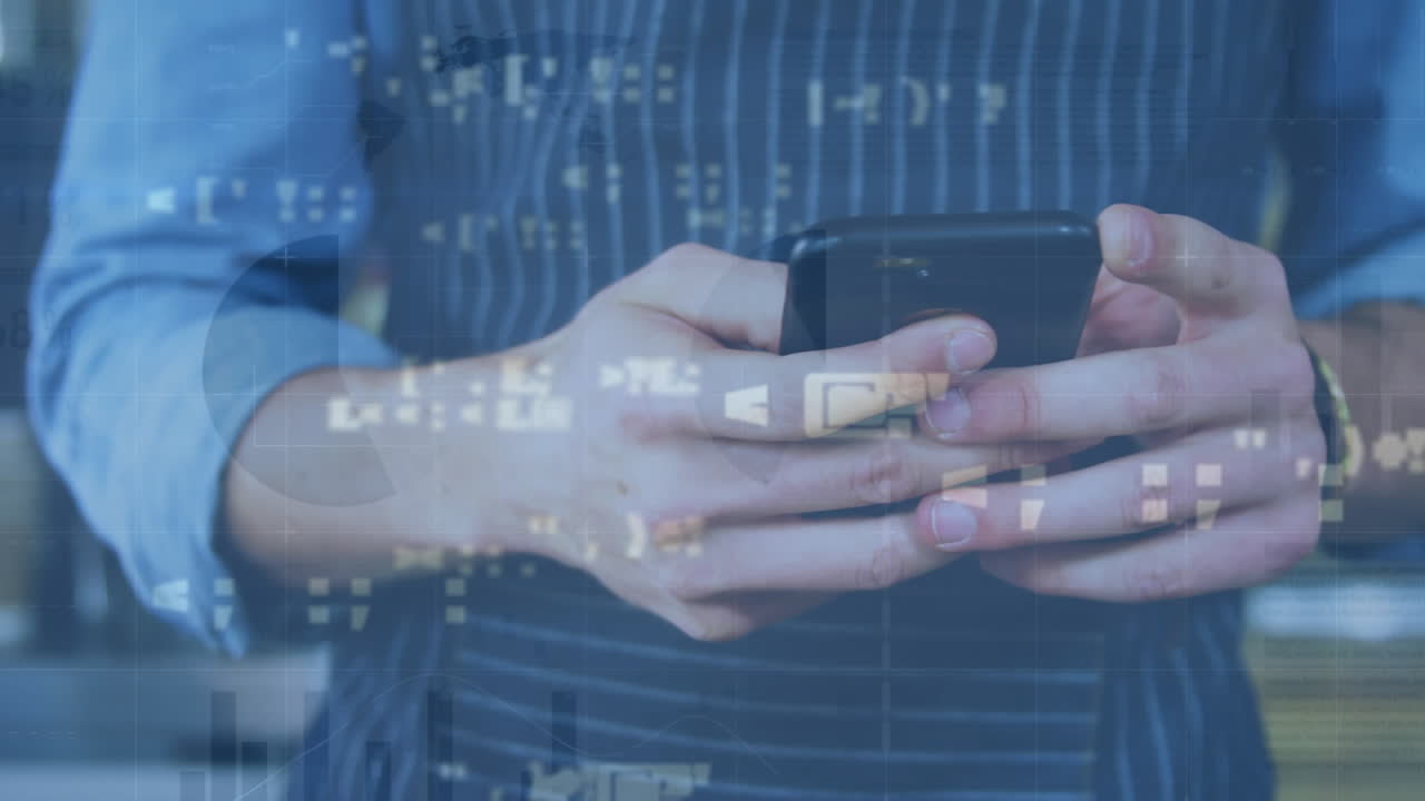 animación de múltiples símbolos, gráfico de barras, sección media de un hombre caucásico con un delantal usando un teléfono inteligente