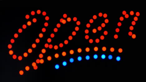 LED-Banner-Mit-Offenem-Text