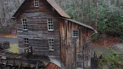 Luftaufnahme-Einer-4K-Getreidemühle-In-West-Virginia