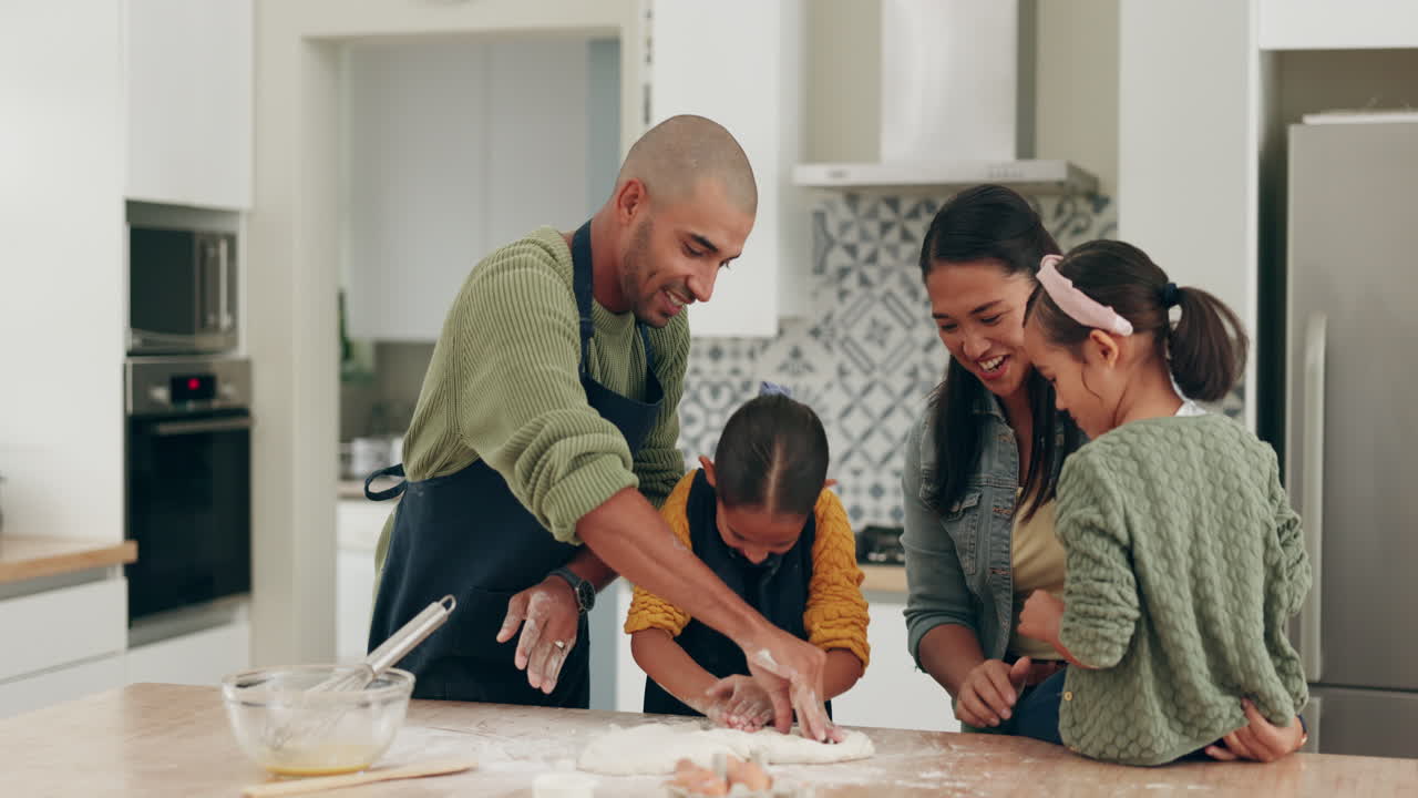 가족, 부, 그리고 아이들과 함께 베이킹 데그