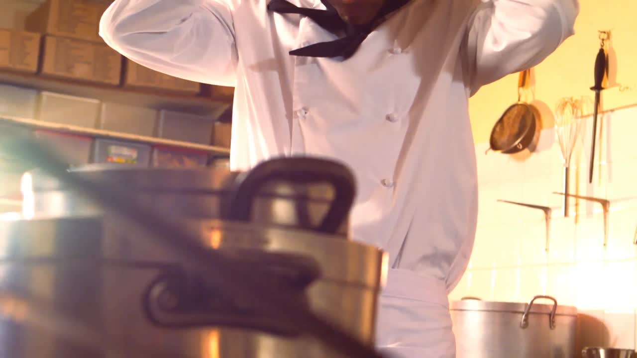 chef con su sombrero